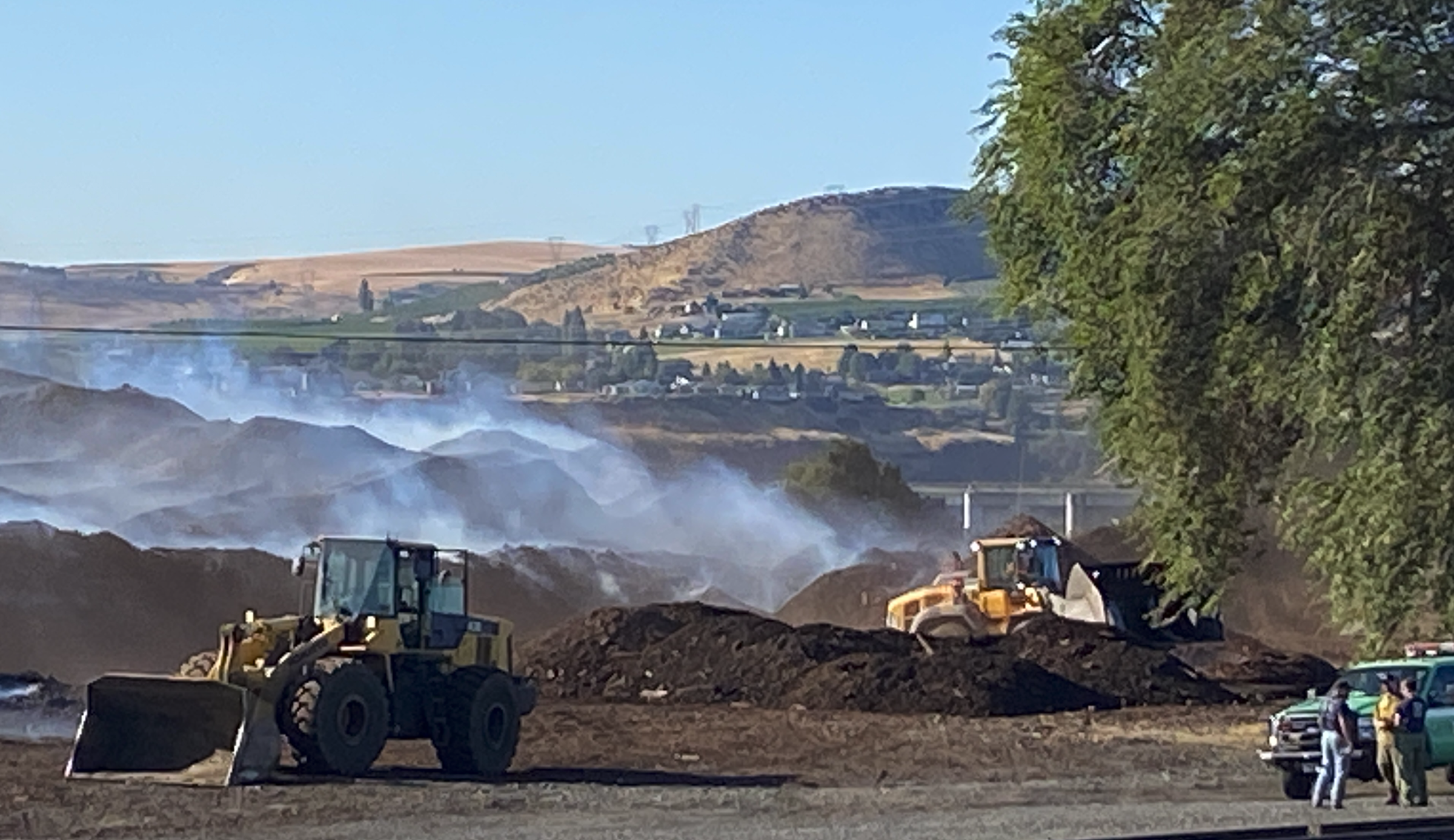 Crews battle Log Deck Fire near The Dalles Dam this morning